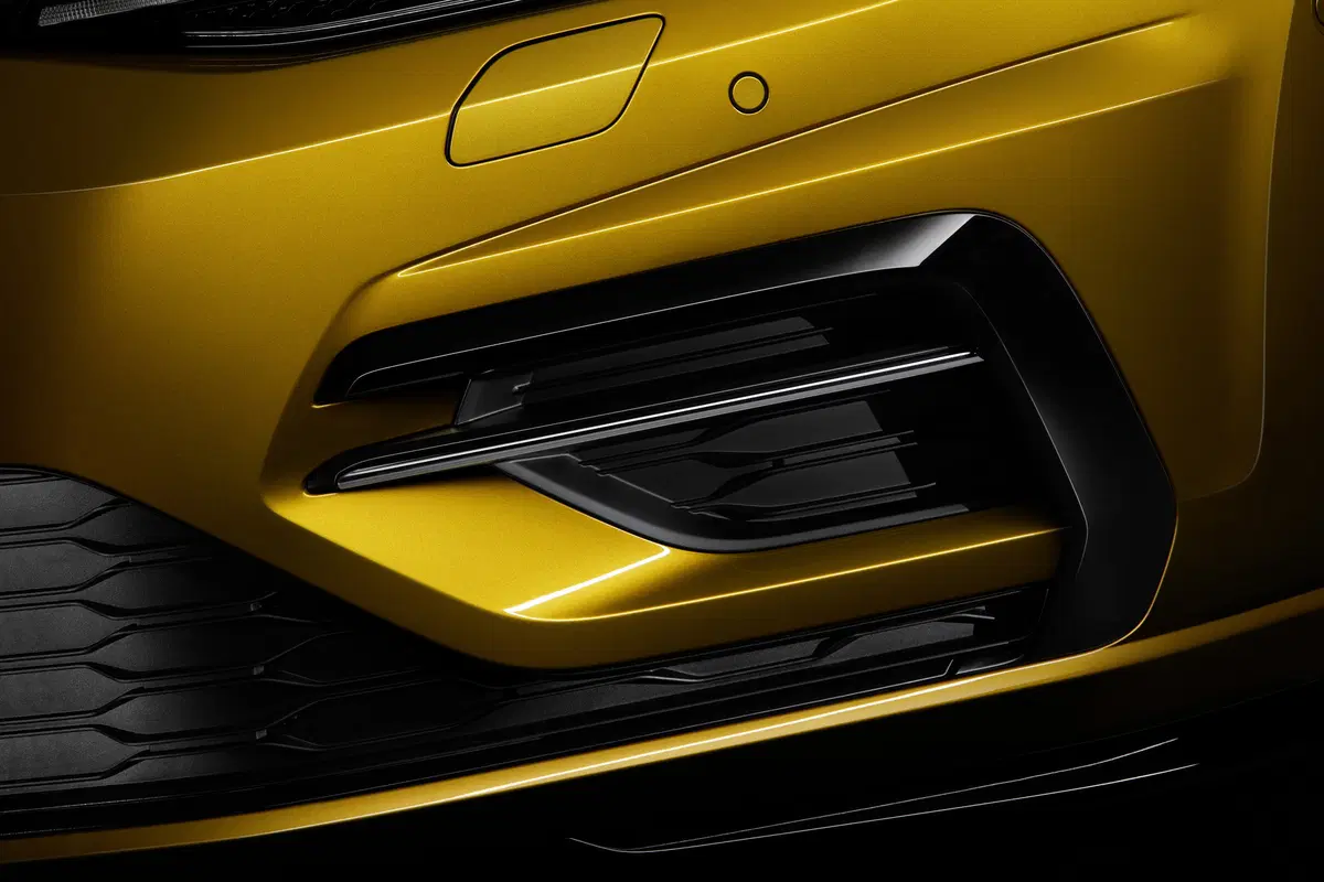 Volkswagen Golf restyling 2017: ecco come cambia [Video] (28)