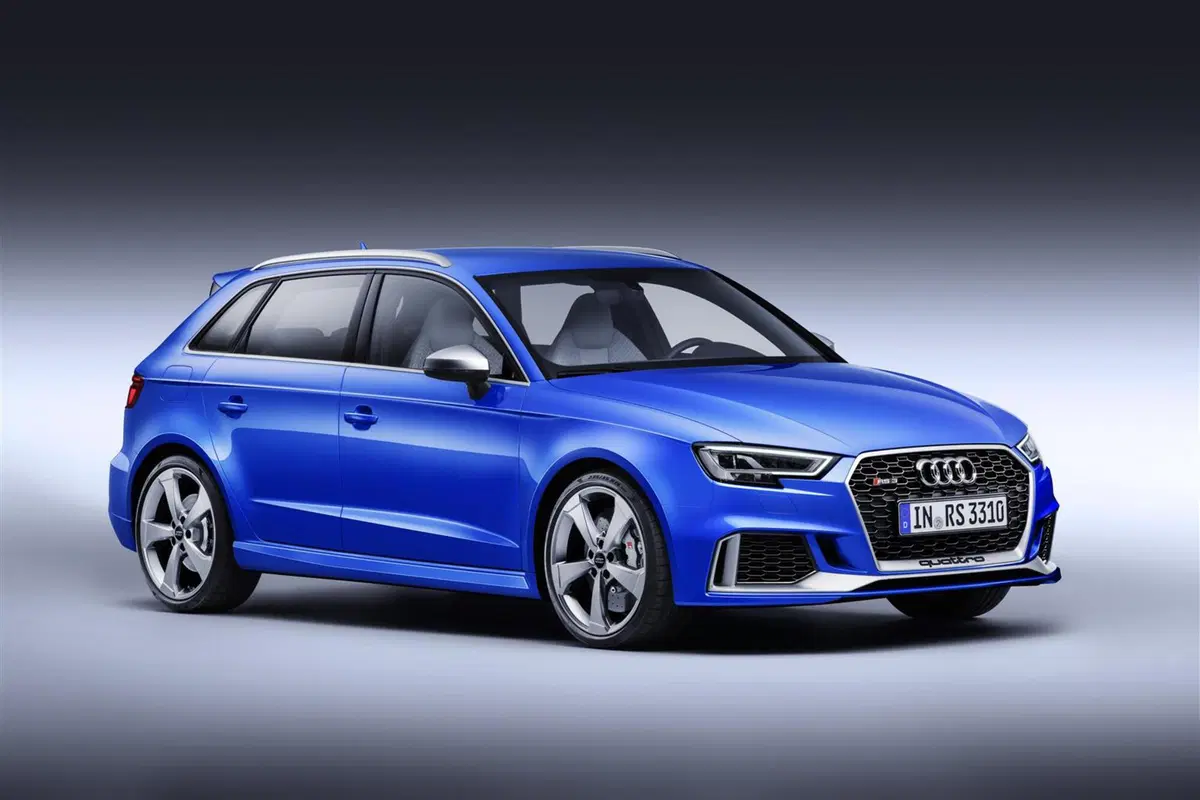 Audi RS3 Sportback restyling, ora ha 400 CV (6)