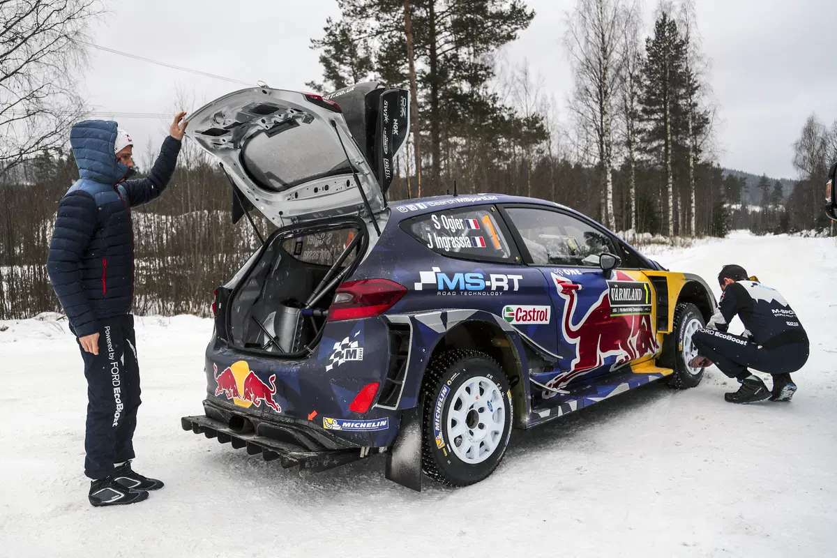 WRC17 Svezia. Sussurratelo: Thierry Neuville (Hyundai) (7)