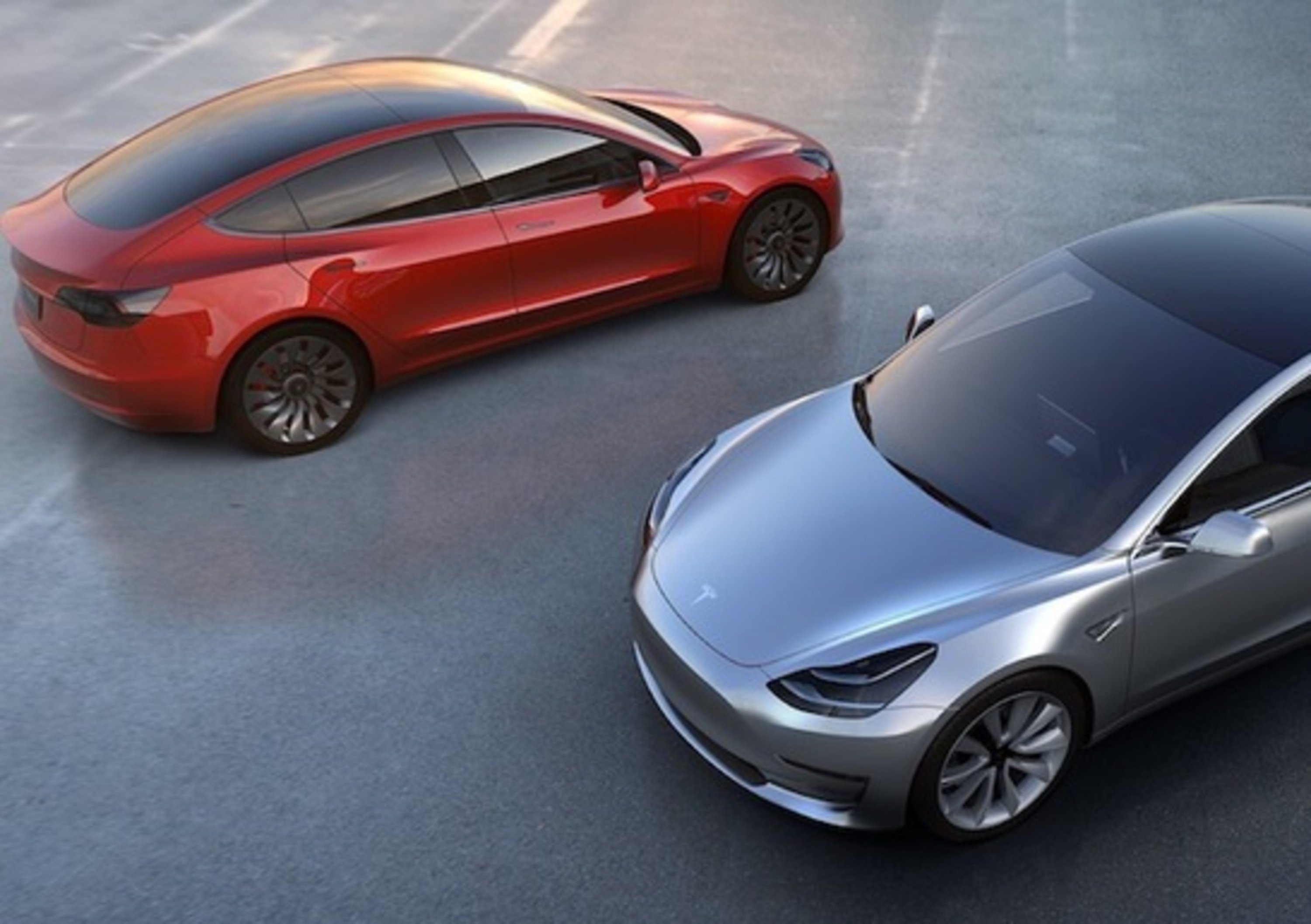 Tesla, Musk: &laquo;Non ci sar&agrave; una Model 3 da 100 kWh&raquo;