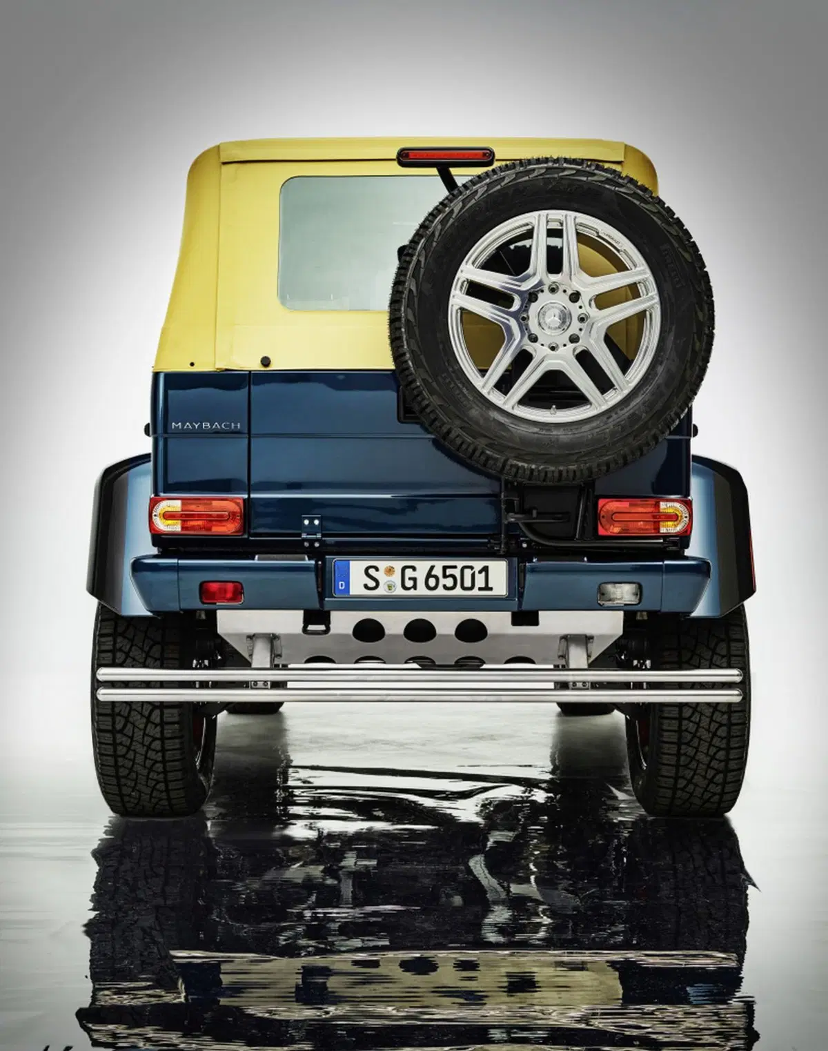 Mercedes-Maybach G 650 Landaulet, 4x4 per pochi (21)
