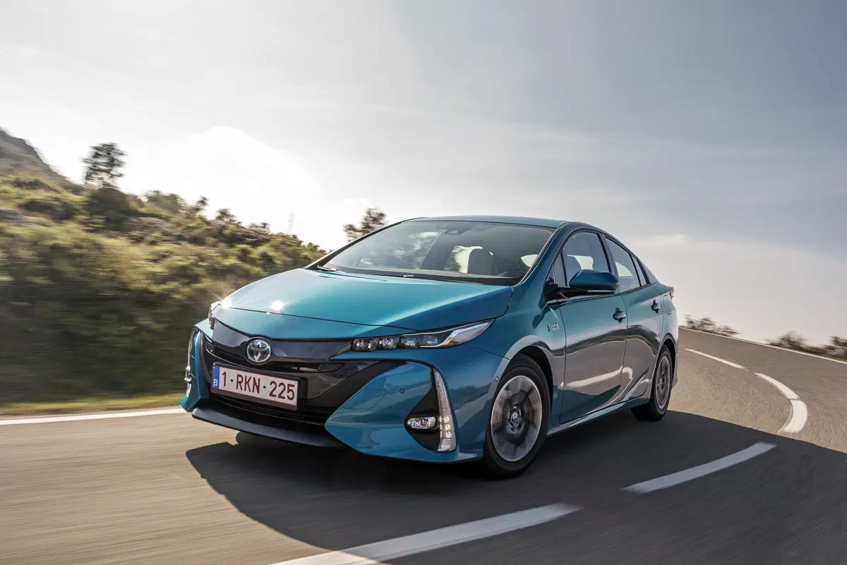 Toyota Prius Plug-in Hybrid [Video primo test] (5)