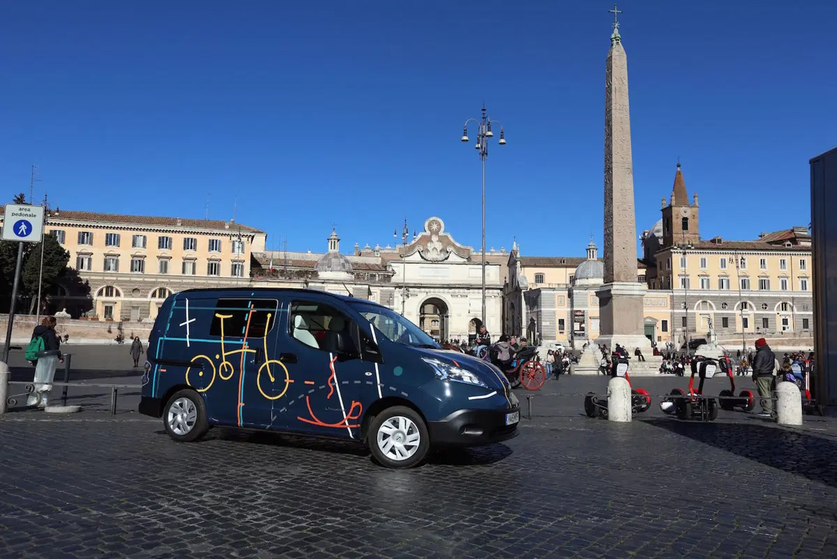 L’ufficio mobile Nissan: al lavoro dove e come vuoi (5)