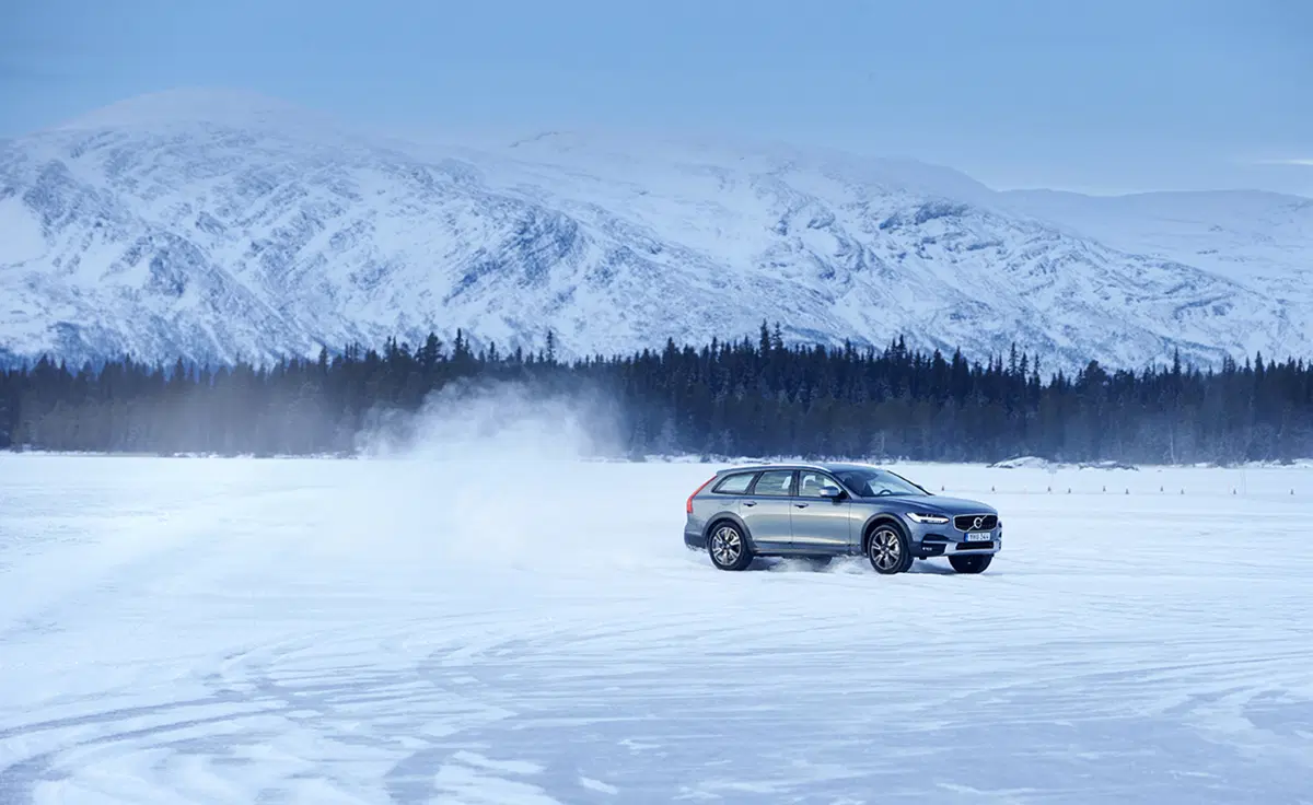 Volvo V90 Cross Country: torna la “Regina delle Nevi” [Video Primo Test] (18)