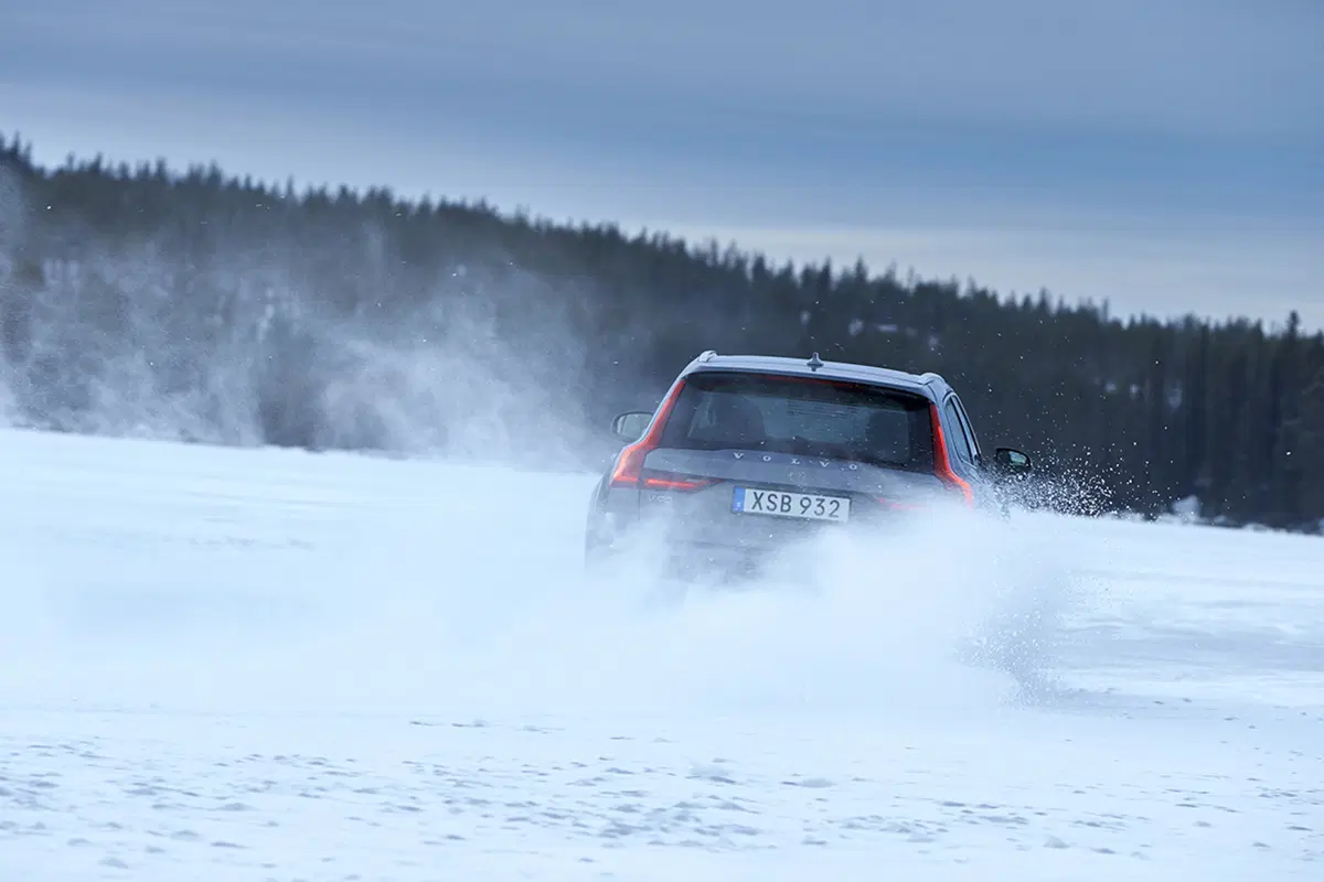 Volvo V90 Cross Country: torna la “Regina delle Nevi” [Video Primo Test] (21)