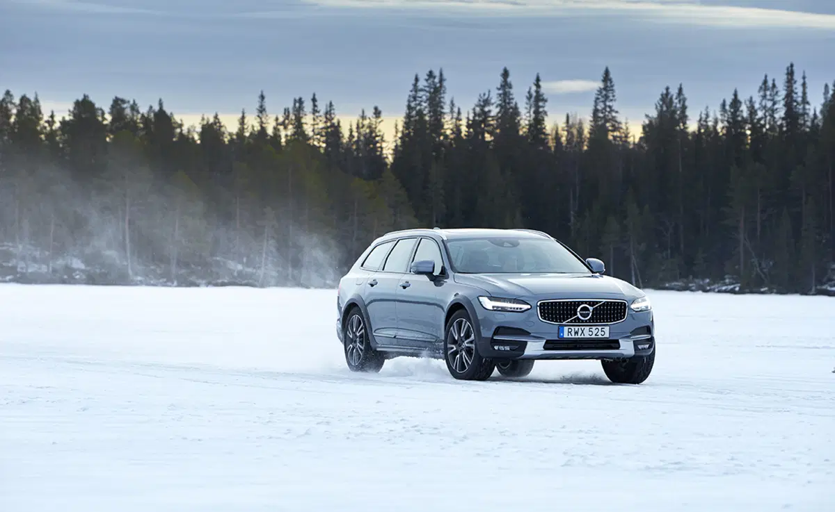 Volvo V90 Cross Country: torna la “Regina delle Nevi” [Video Primo Test] (22)