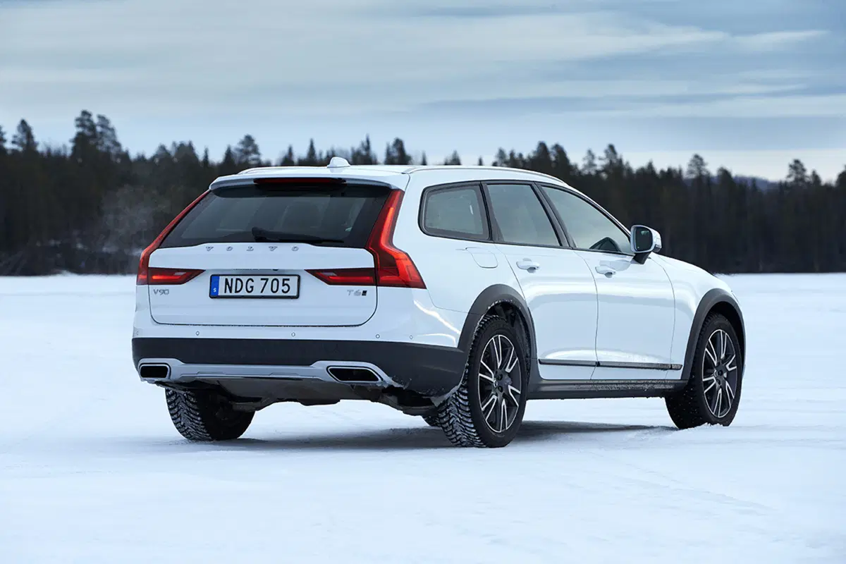 Volvo V90 Cross Country: torna la “Regina delle Nevi” [Video Primo Test] (25)