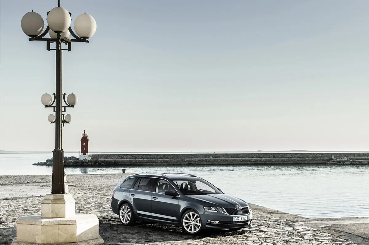 Skoda Octavia restyling 2017, alternativa intelligente [Video primo test] (2)