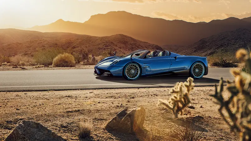 Pagani Huayra Roadster: l'esclusivit&agrave; en plein air [Video]