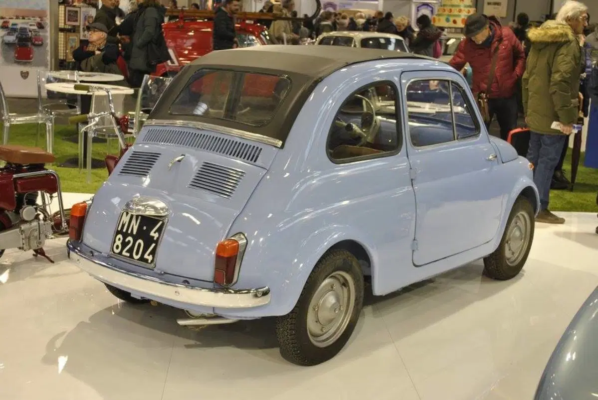 Automotoretrò 2017: si spengono le luci (41)