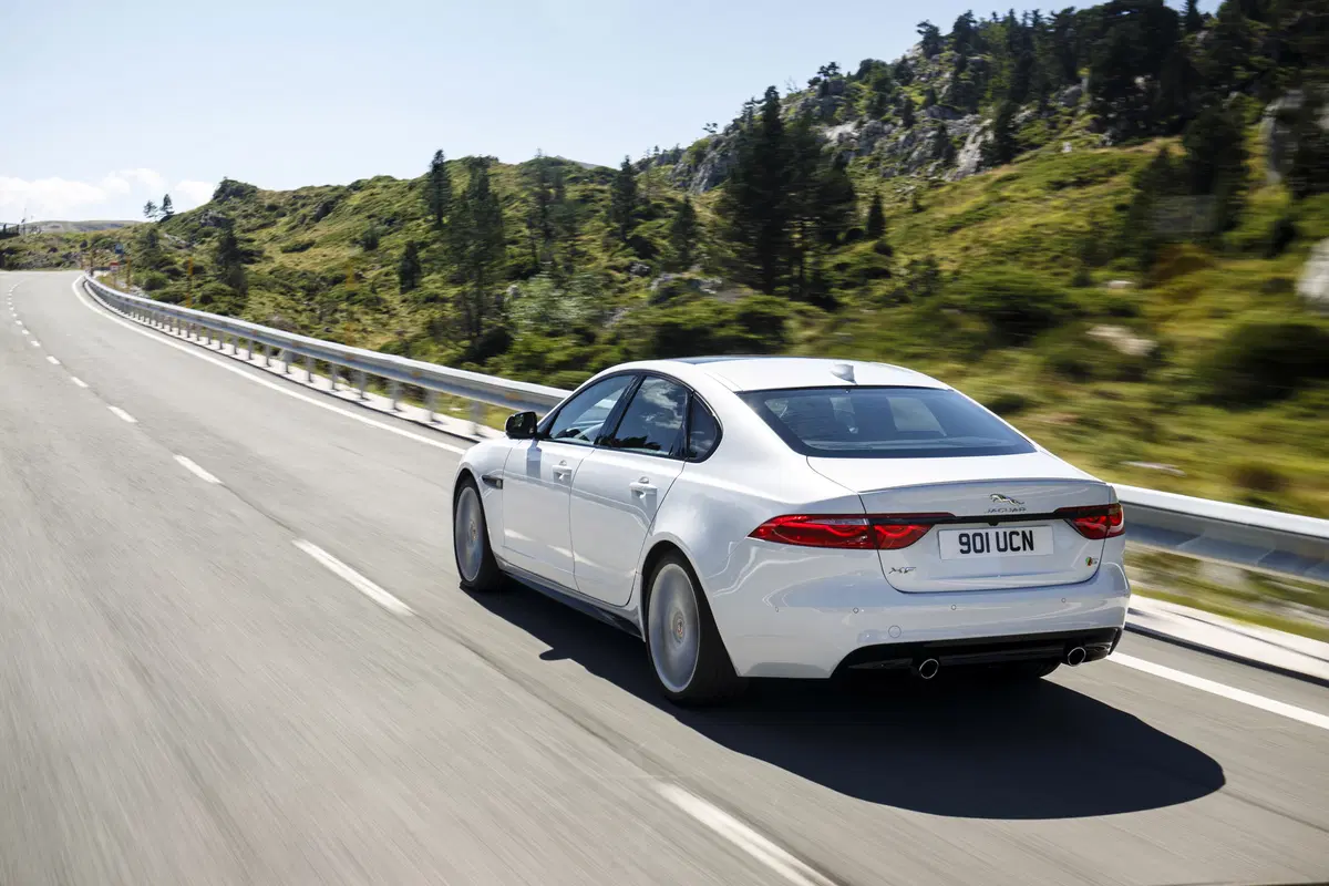 Jaguar F-Pace, XF e XE, ecco i MY 2018