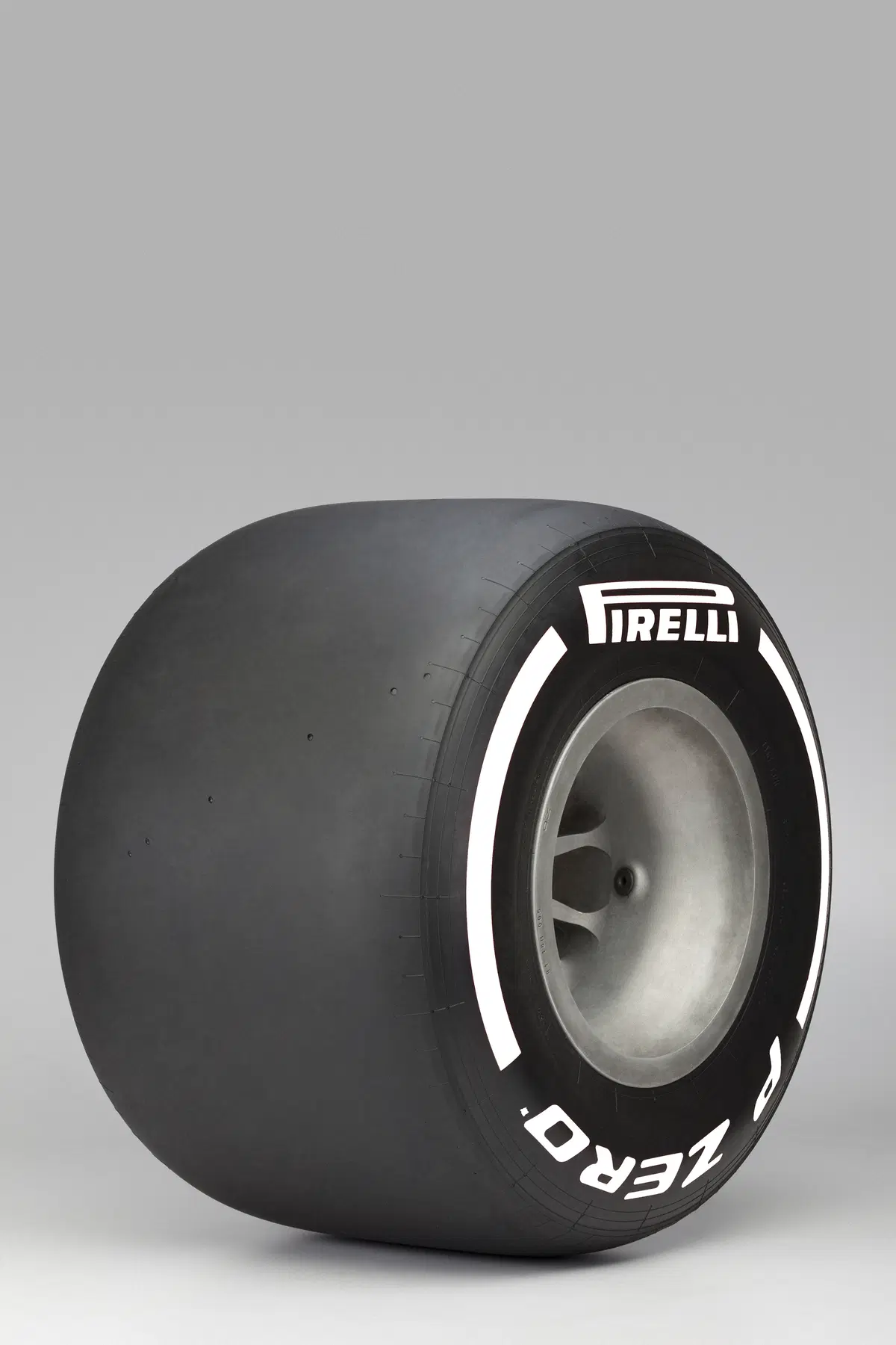 Formula 1: Mario Isola e i cambiamenti Pirelli per il 2017 (3)
