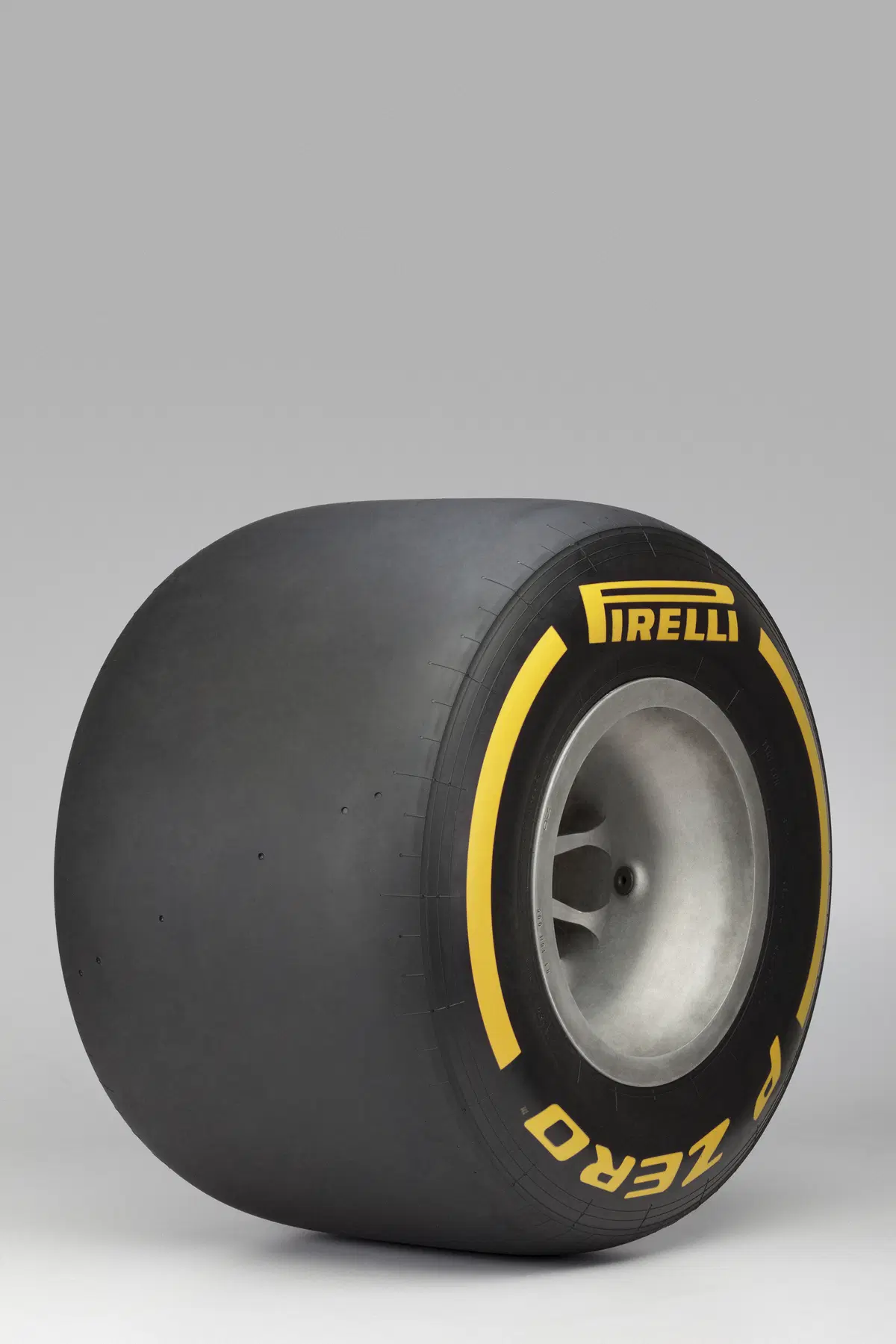 Formula 1: Mario Isola e i cambiamenti Pirelli per il 2017 (8)