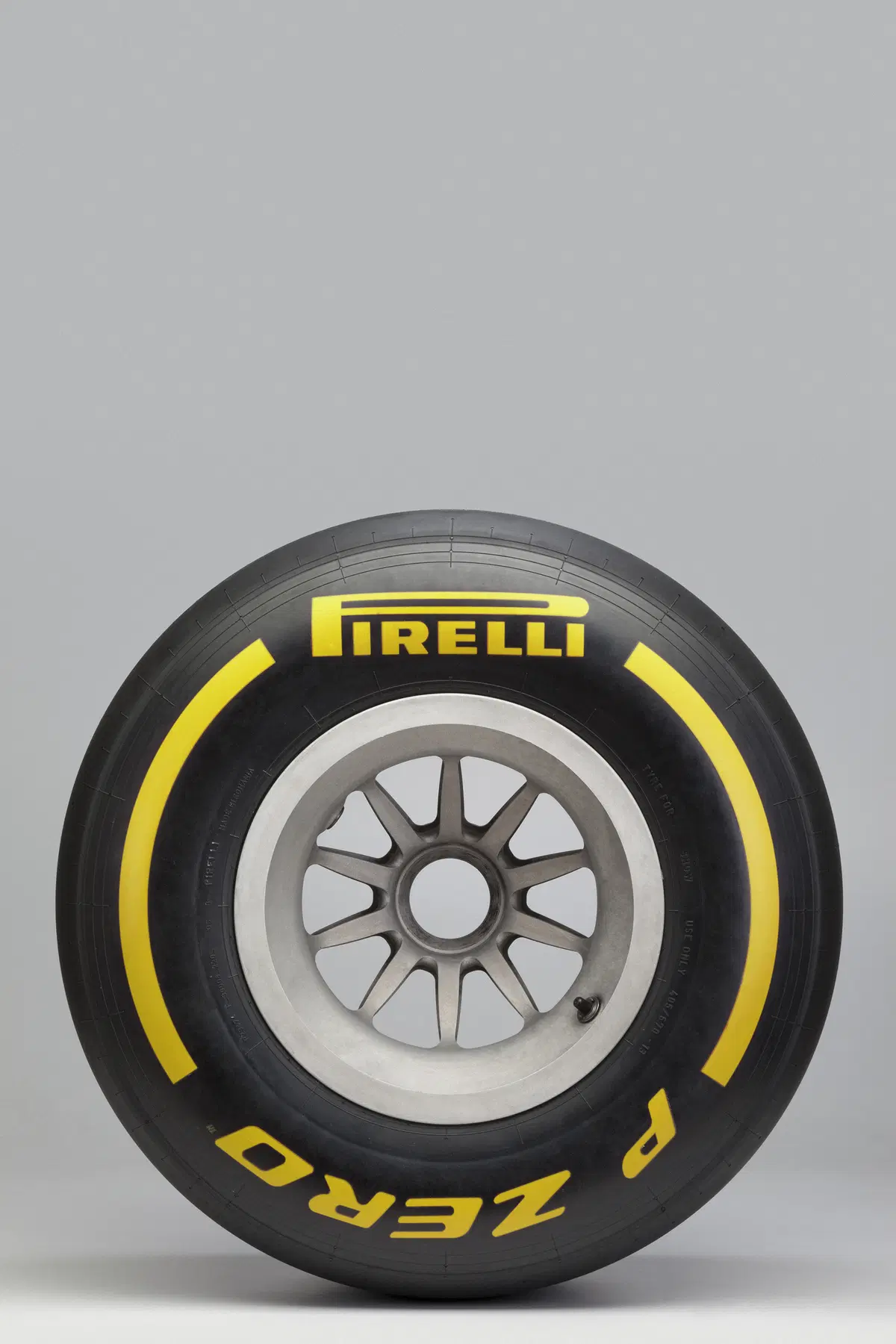 Formula 1: Mario Isola e i cambiamenti Pirelli per il 2017 (14)