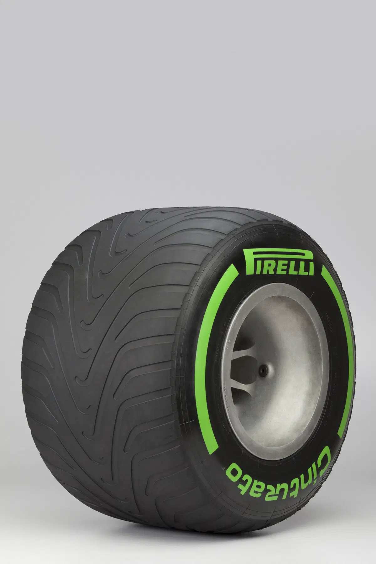 Formula 1: Mario Isola e i cambiamenti Pirelli per il 2017 (16)