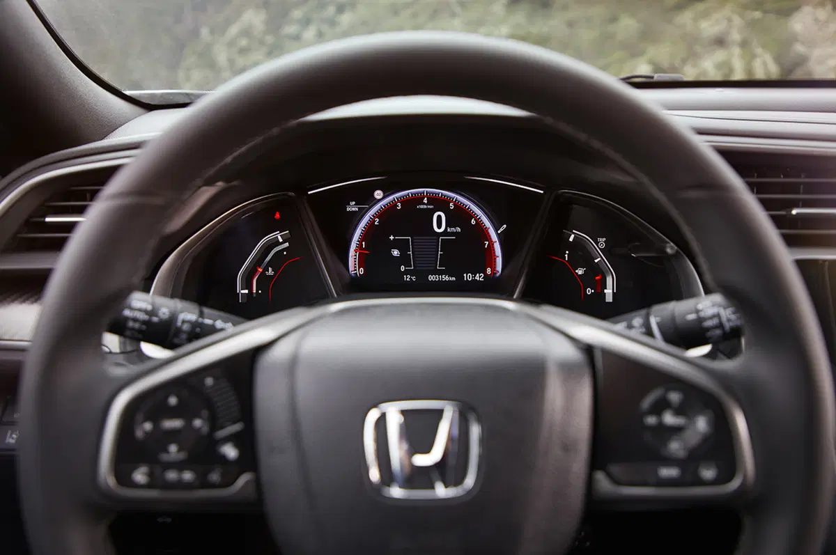 Nuova Honda Civic, diversa da tutte le altre [Video primo test] (10)