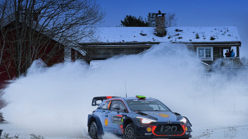 WRC con Hayden Paddon: Svezia