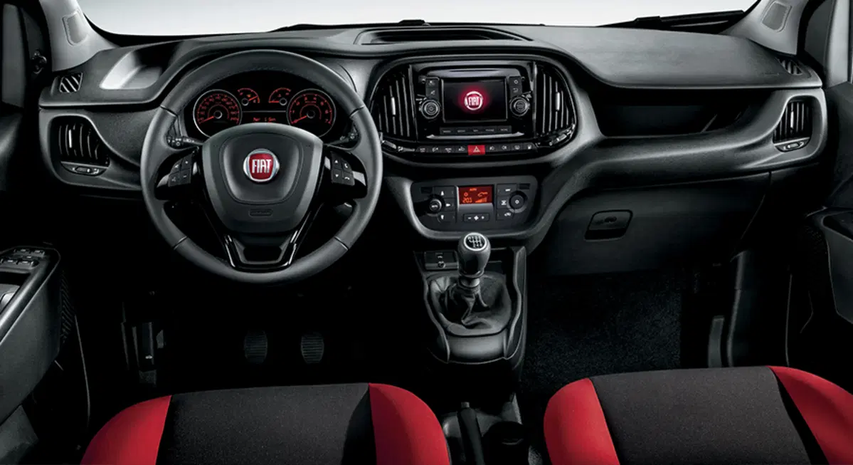 Quale comprare, Confronto: Fiat Doblò Cargo 1.3 Mjt Vs Renault Kangoo Express 1.5 dCi (5)
