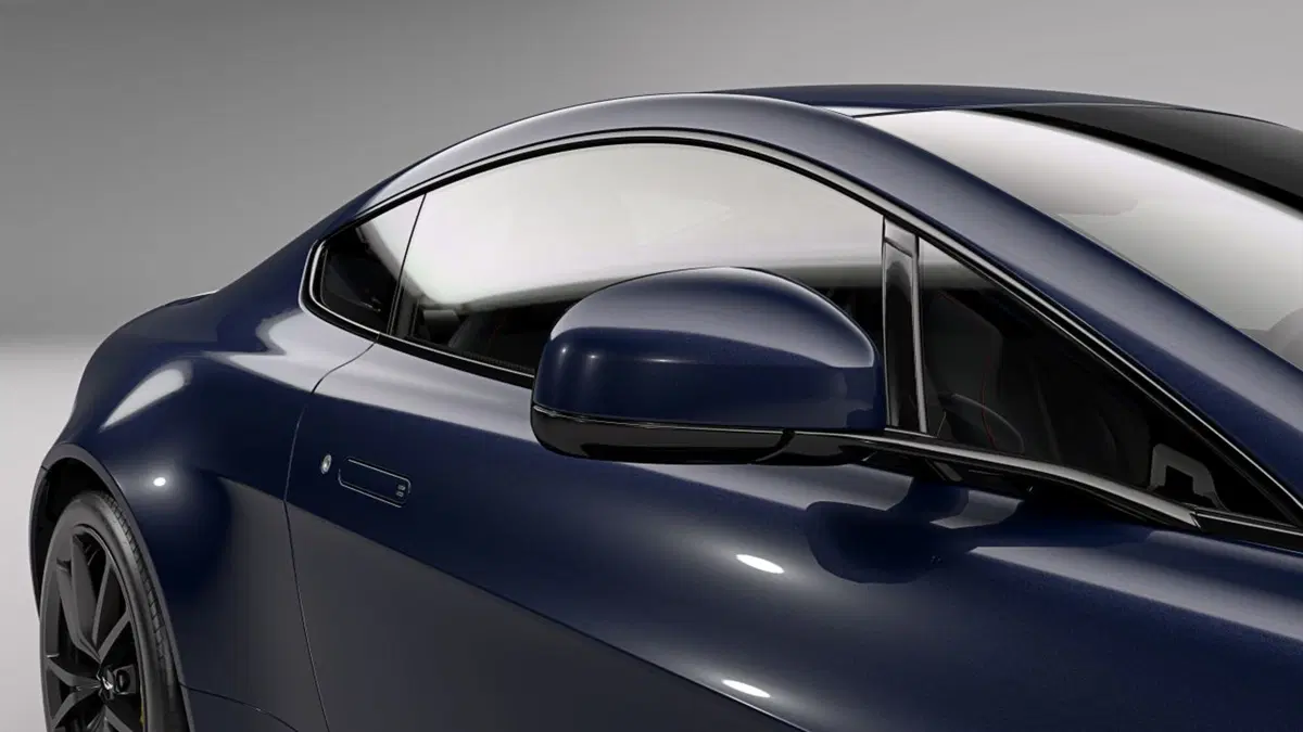 Aston Martin Vantage S Red Bull Racing Edition (2)