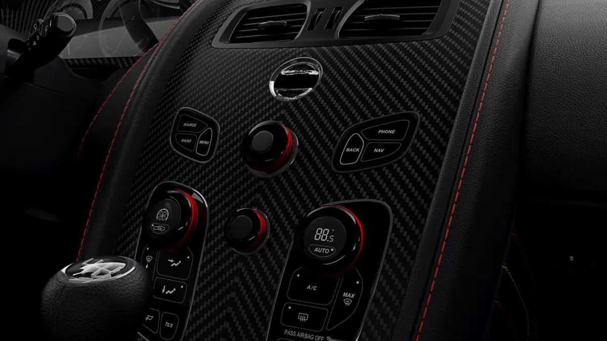 Aston Martin Vantage S Red Bull Racing Edition (9)