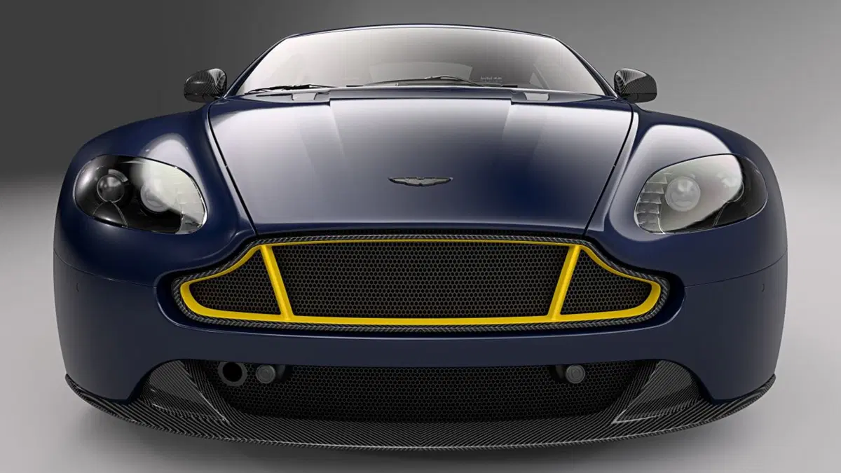 Aston Martin Vantage S Red Bull Racing Edition (12)