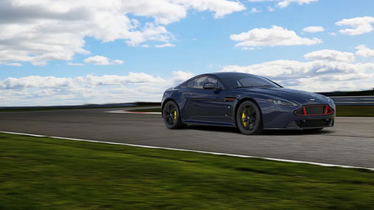 Aston Martin Vantage S Red Bull Racing Edition (17)