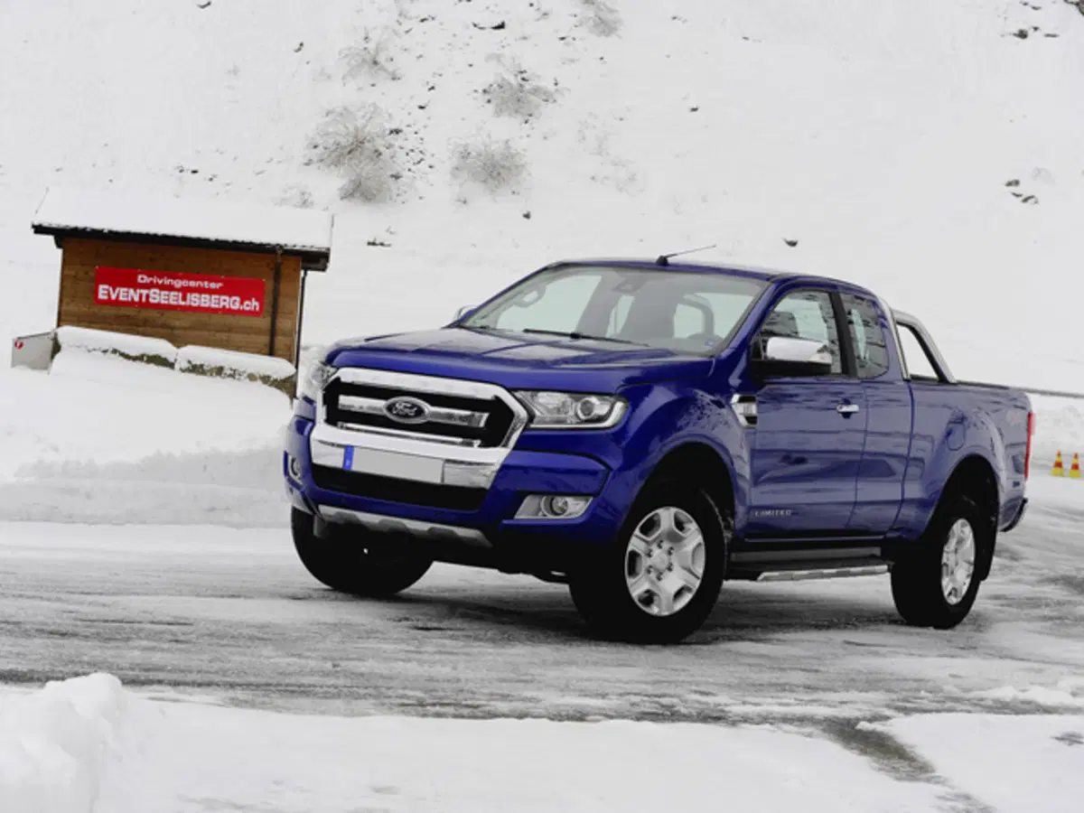 Ford Ranger Pick-up Ranger 2.2 TDCi Super Cab XL 4pt. (2)