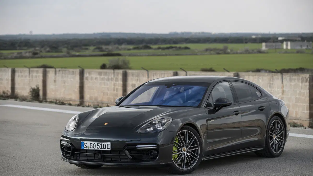 Porsche Panamera Turbo S E-Hybrid [Video primo test] (16)