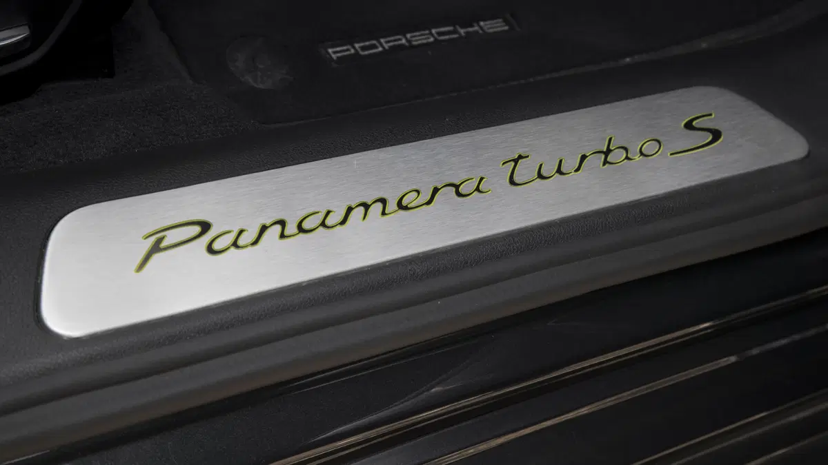 Porsche Panamera Turbo S E-Hybrid [Video primo test] (20)