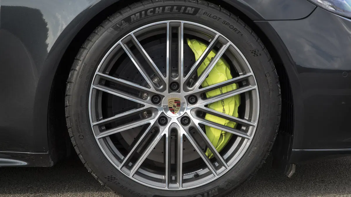 Porsche Panamera Turbo S E-Hybrid [Video primo test] (21)