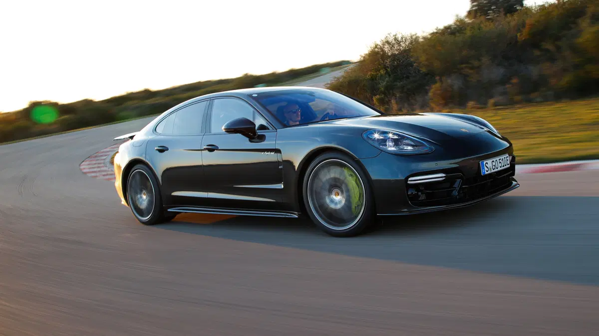 Porsche Panamera Turbo S E-Hybrid [Video primo test] (22)