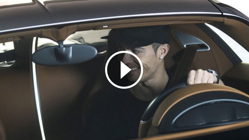 Bugatti Chiron, test drive per Cristiano Ronaldo [Video]