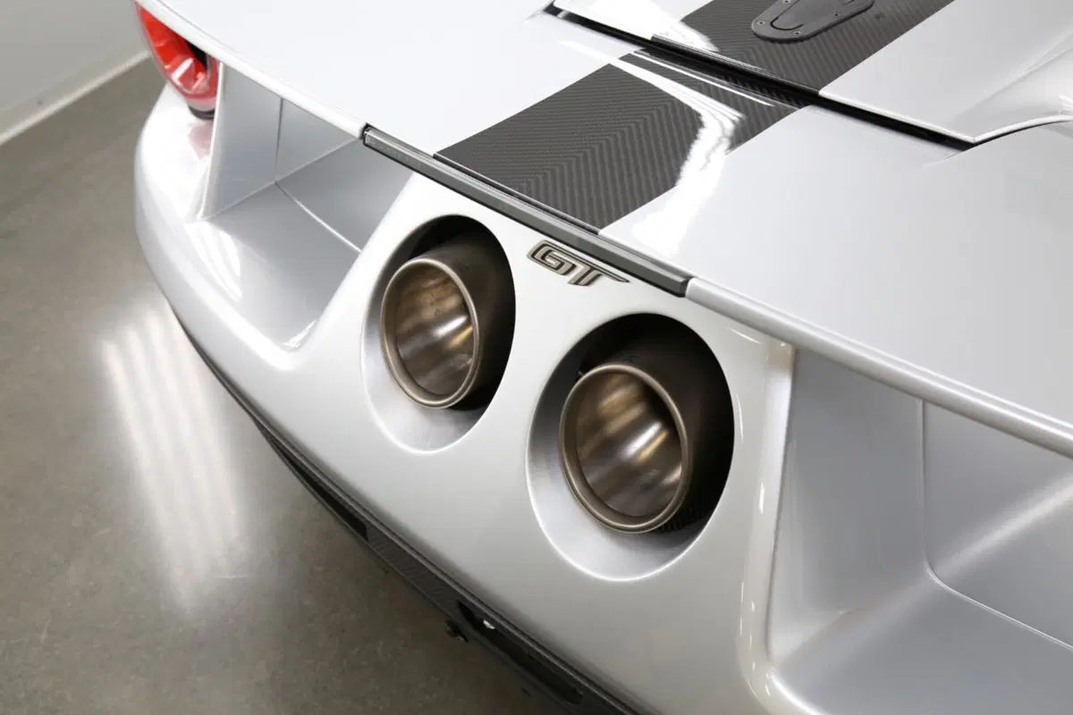 Ford GT Competition Series, la GT in versione “light” (5)