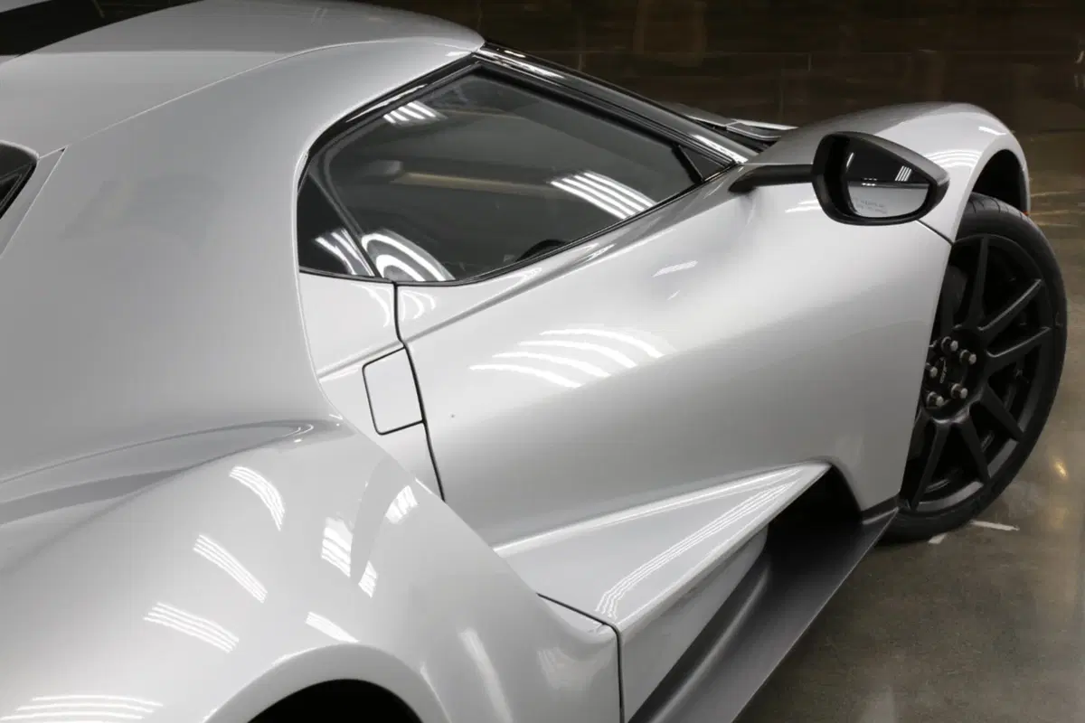 Ford GT Competition Series, la GT in versione “light” (10)