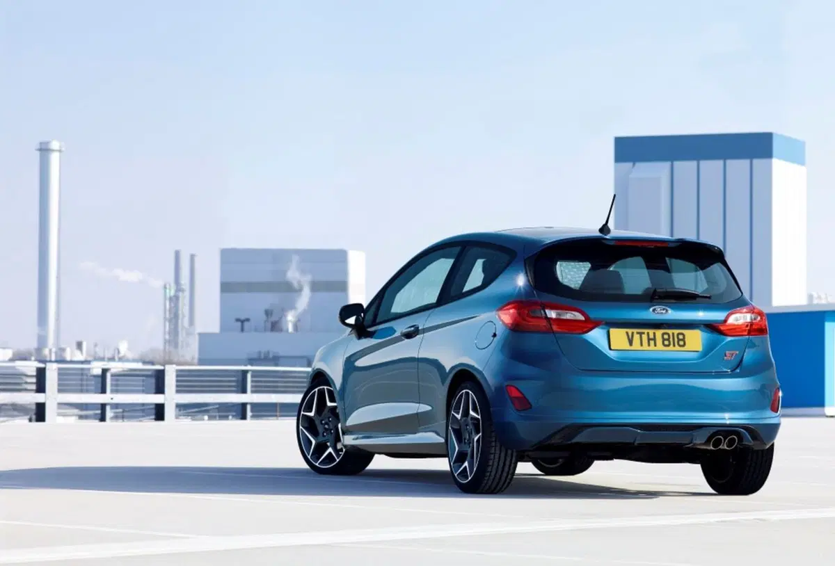Ford Fiesta ST 2017: 3 cilindri da 200 CV! (2)