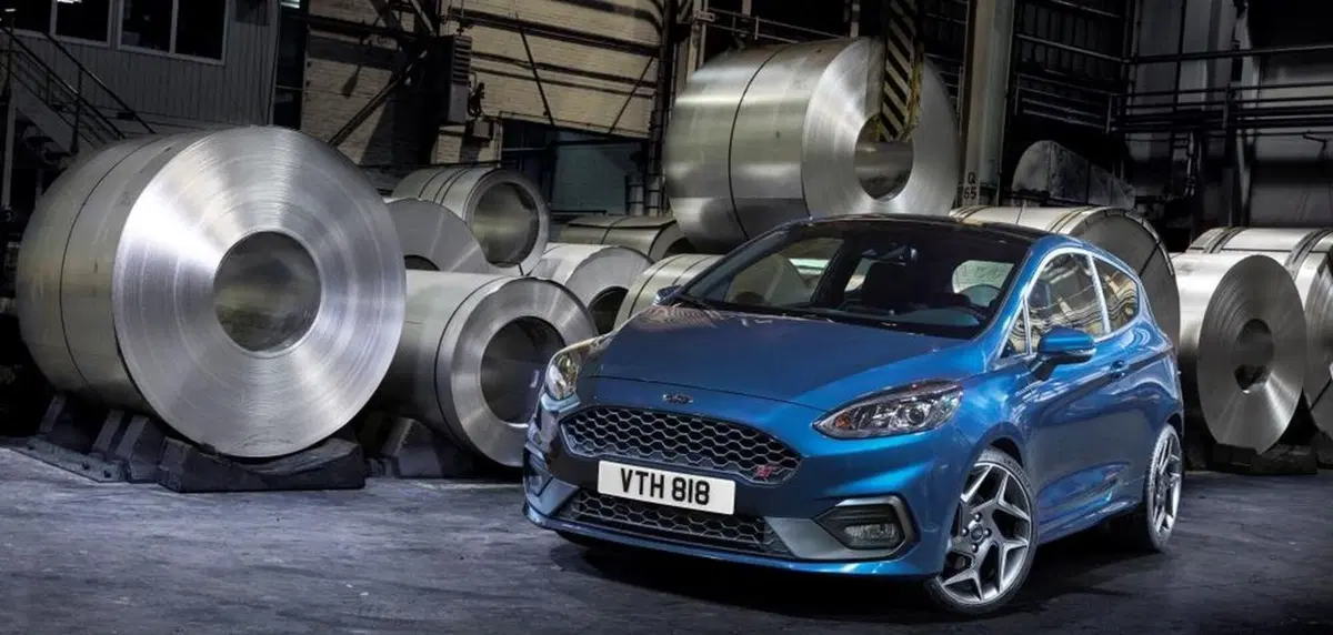 Ford Fiesta ST 2017: 3 cilindri da 200 CV! (5)