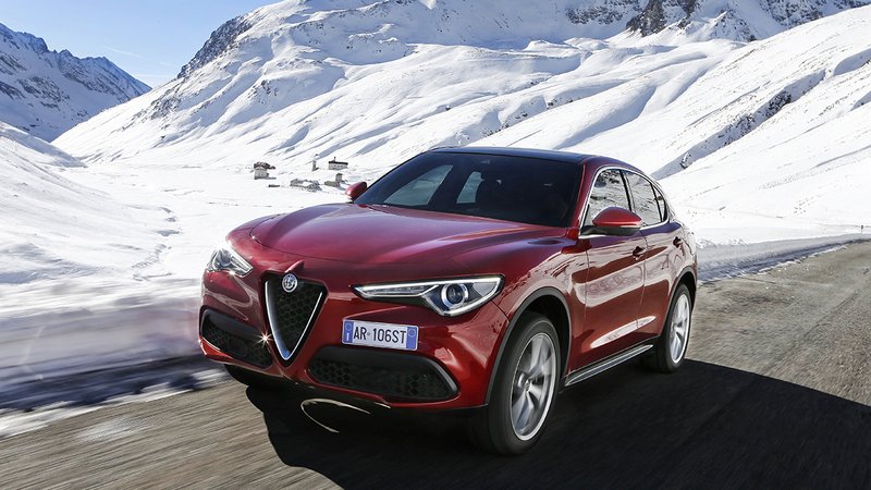 Alfa Romeo Stelvio, la prova: diesel e benzina a confronto [Video primo test]