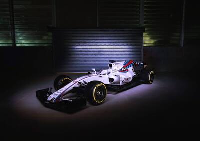 Williams FW40, le immagini ufficiali