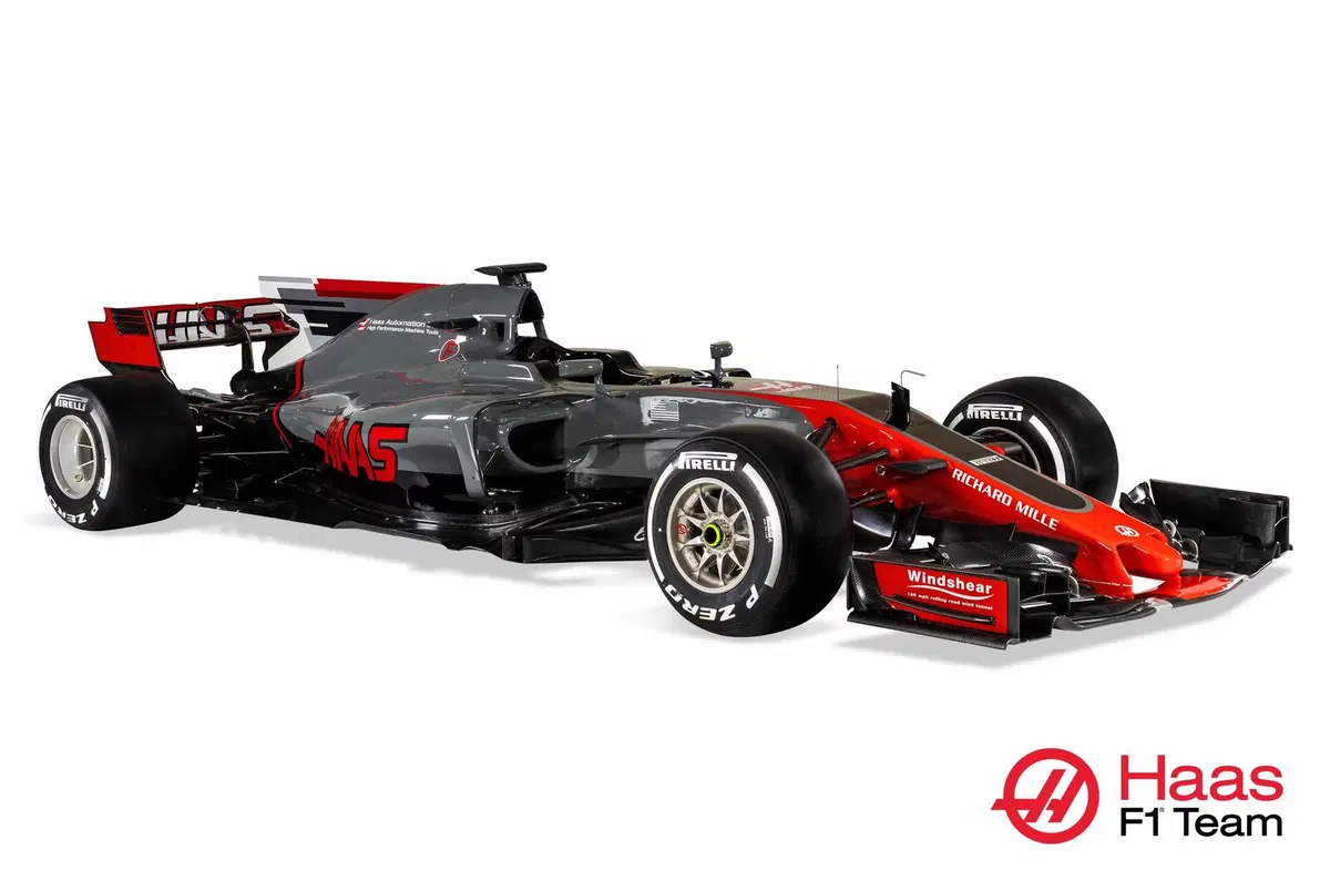 Formula 1 2017, Haas toglie i veli alla VF-17 (4)