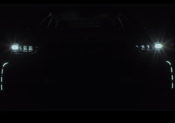 DS7 Crossback, il primo teaser