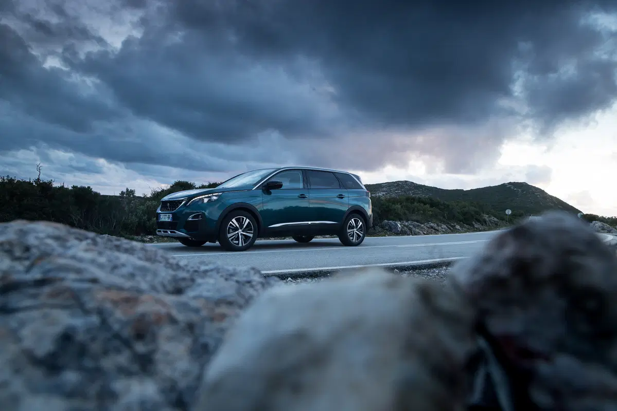 Peugeot 5008 [Video primo test] (8)