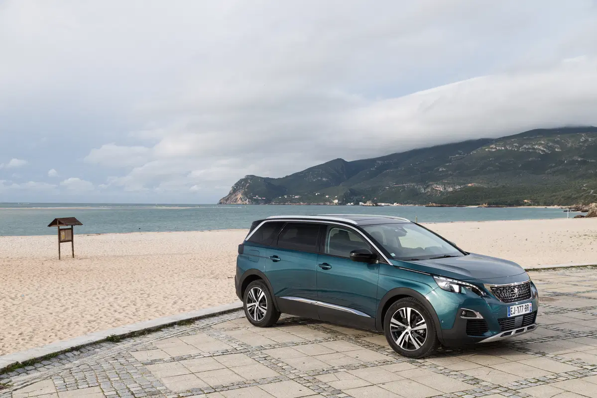 Peugeot 5008 [Video primo test] (10)