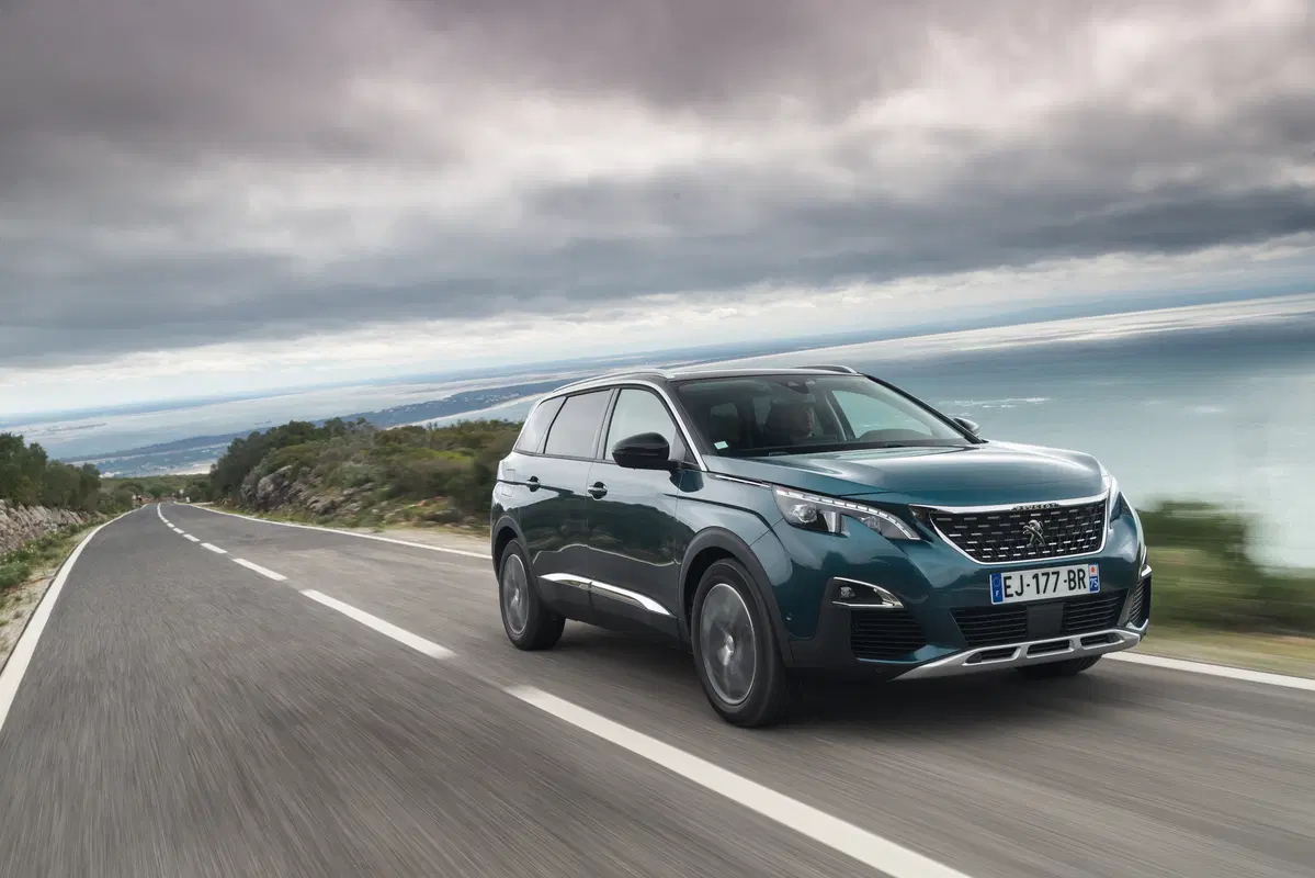 Peugeot 5008 [Video primo test] (15)