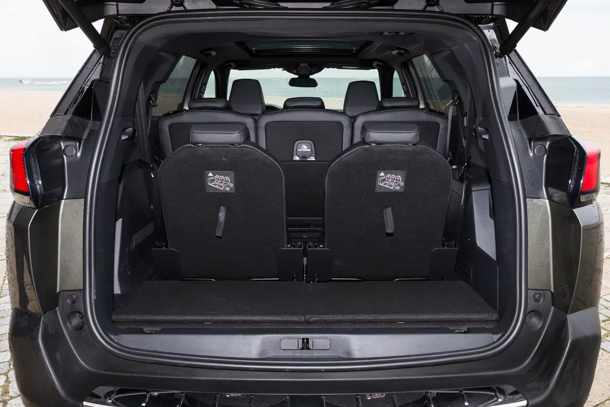 Peugeot 5008 [Video primo test] (27)