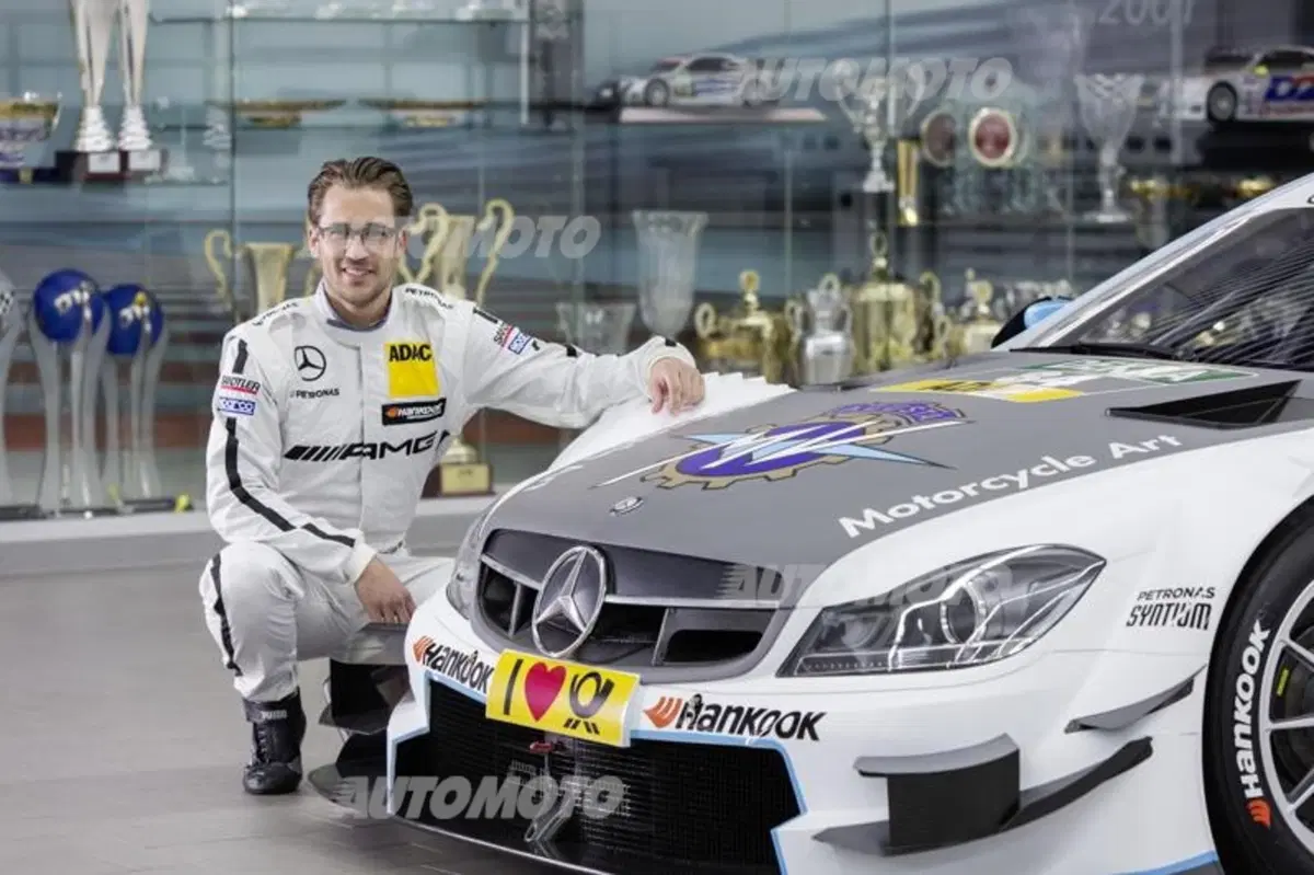 Mercedes: la C63 DTM di Gotz correrà con i colori MV Agusta (2)