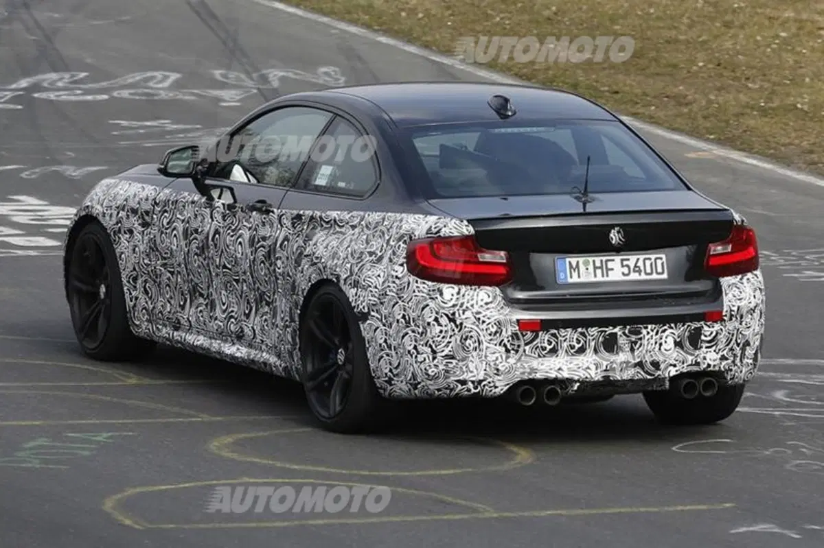 BMW M2: quasi definitiva al Nurburgring (5)