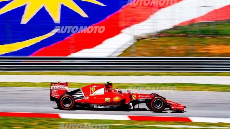 F1 Malesia 2015, Libere 2: Hamilton &egrave; il pi&ugrave; veloce, ma dietro c&#039;&egrave; Raikkonen