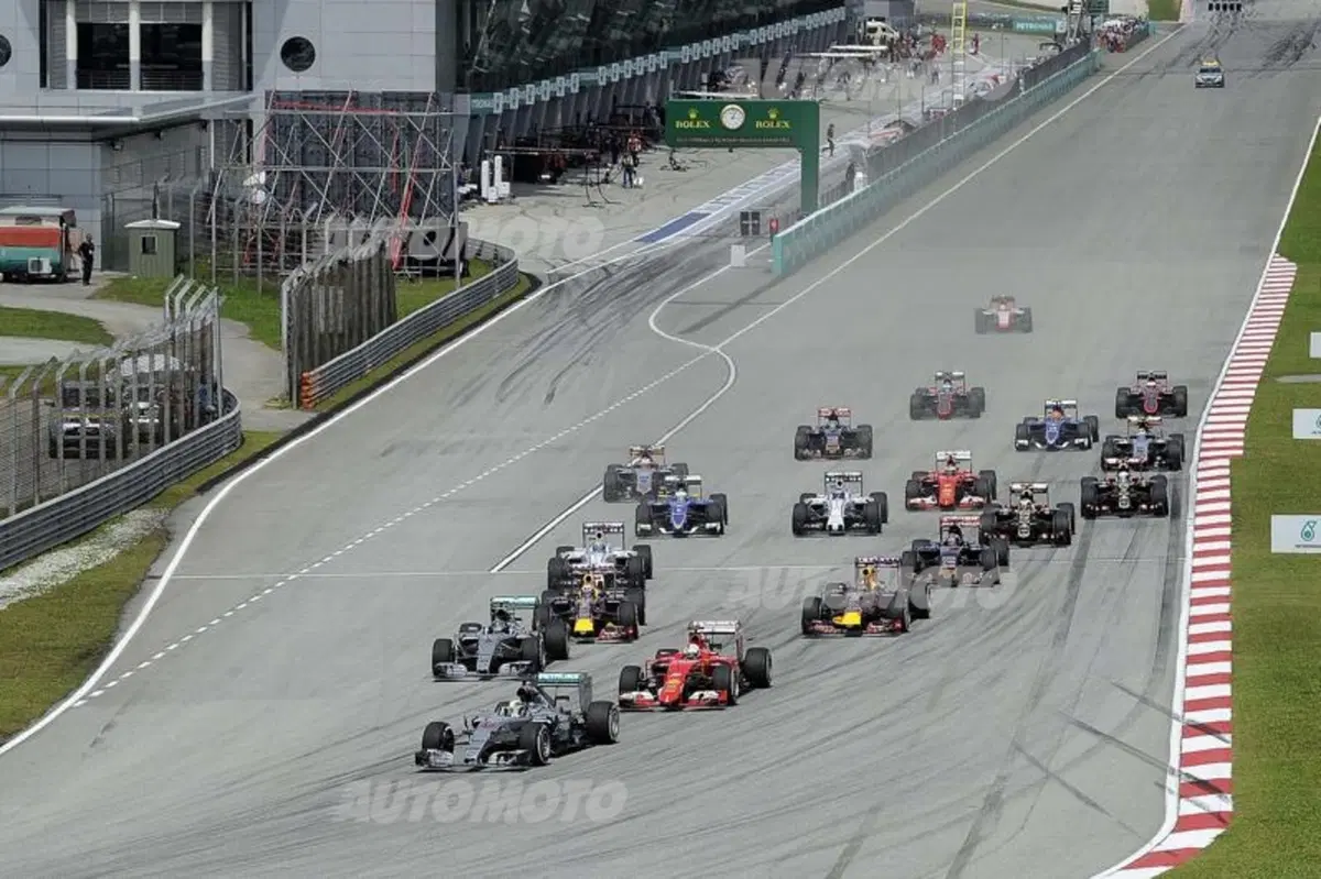 F1 2015, GP della Malesia: Vettel riporta la Ferrari alla vittoria (8)