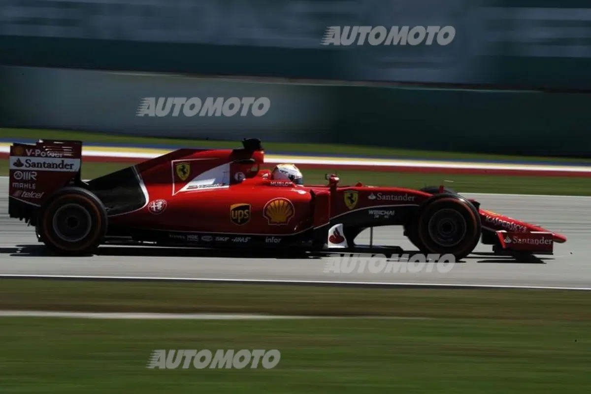 Arrivabene: «Siamo felici per la vittoria di Vettel. Ma ora piedi a terra» (11)