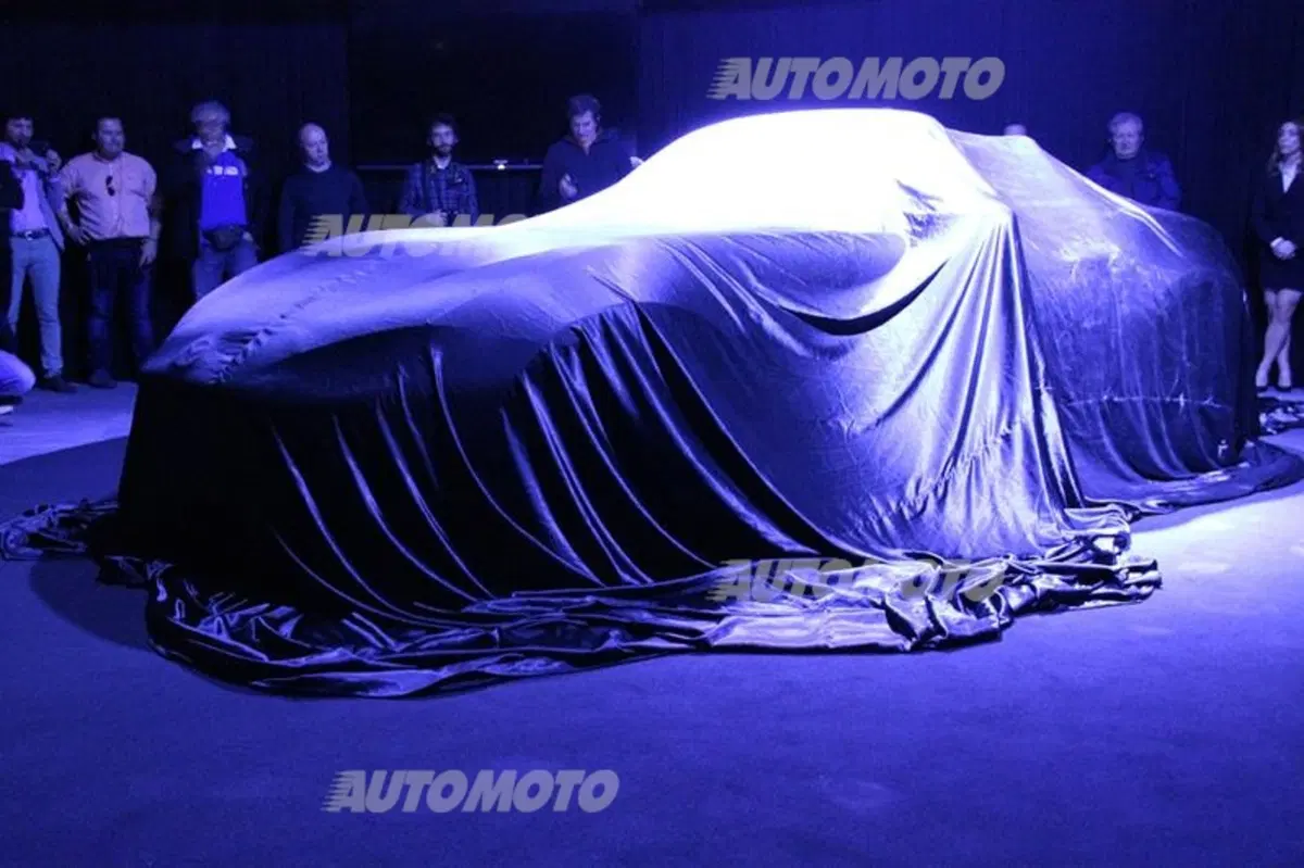 Nuova Mazda MX-5? Per scoprirla in Italia ci vuole... naso! (4)